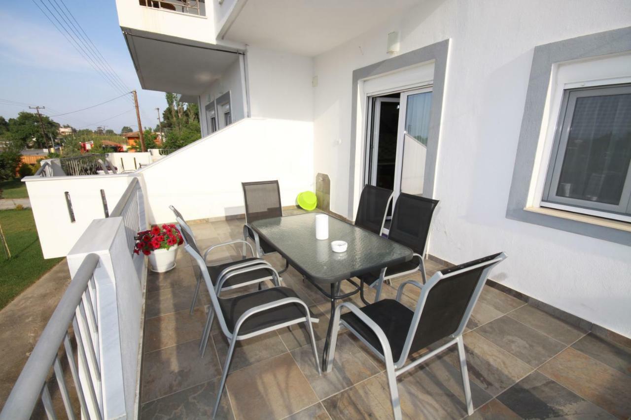 Zephyros Family Apartments 2 Ormos Panagias Extérieur photo
